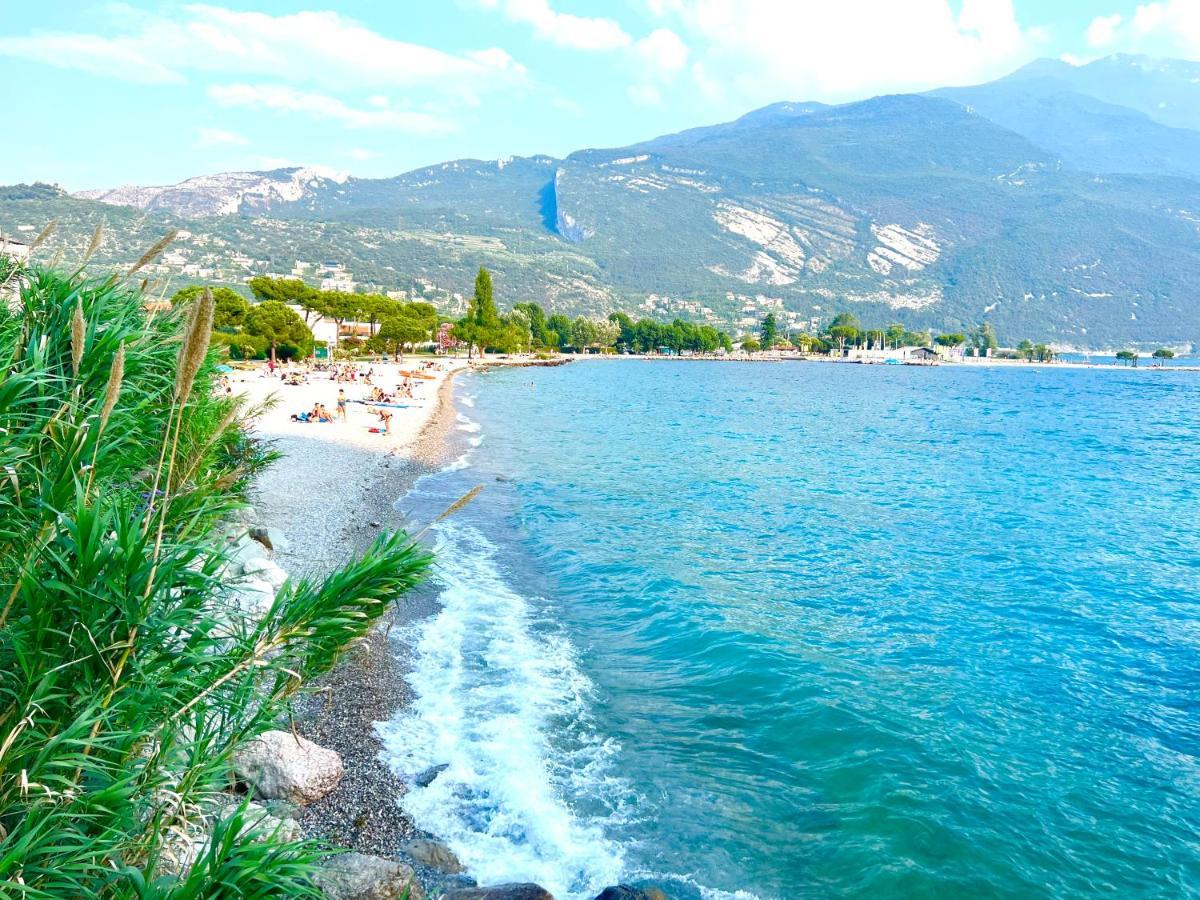 G-House Modernes Apartment Mit Tollem Ausblick Ρίβα ντελ Γκάρντα Εξωτερικό φωτογραφία